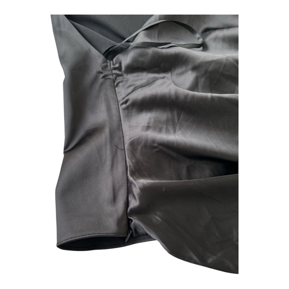 Vici Leddie Ruched Satin Halter Top Black Size M - Picture 9 of 11